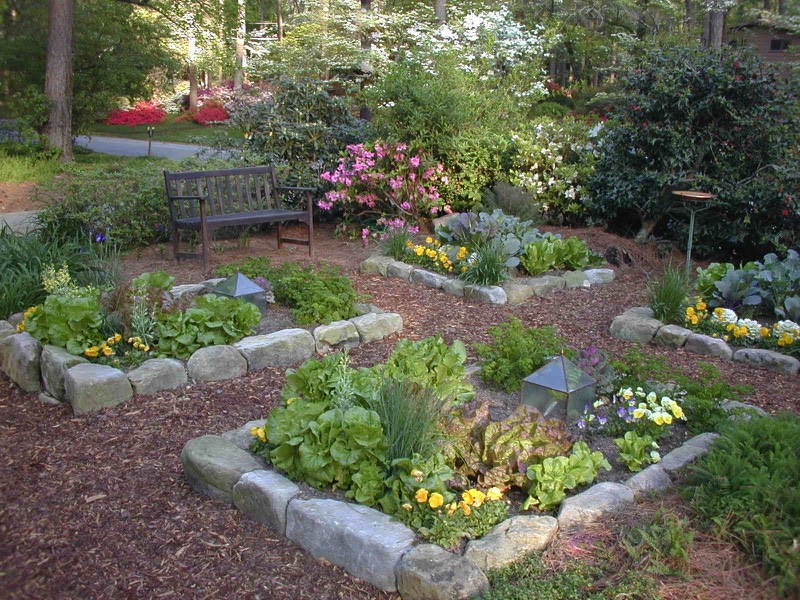 Stone wall border vegetable garden parterre